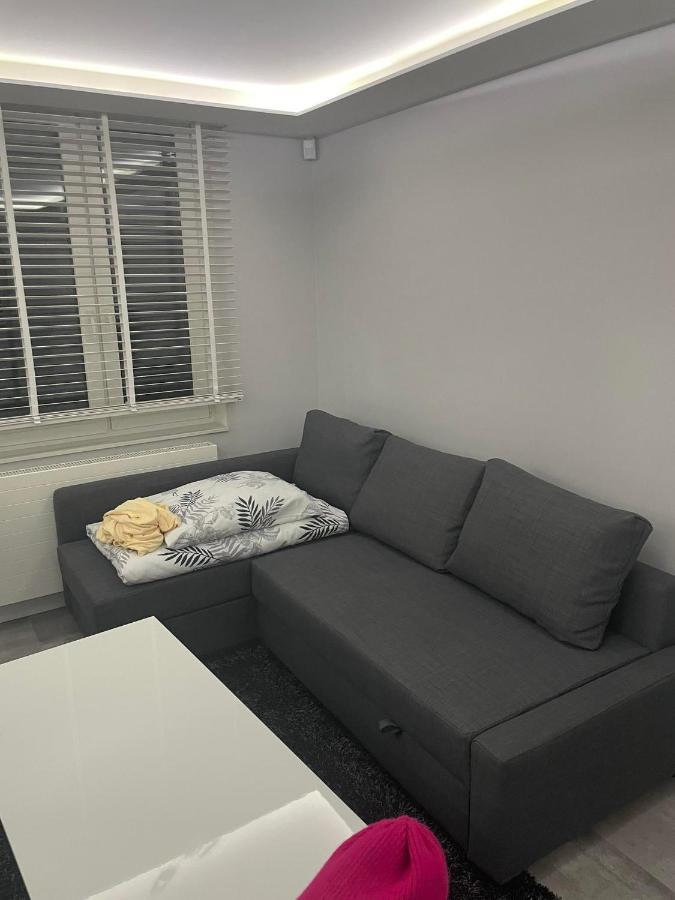 Apartament Poniatowa Leilighet Eksteriør bilde